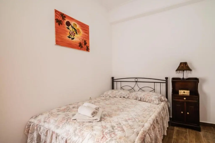 3 Bedrooms Apartment