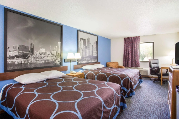Standard Quadruple room