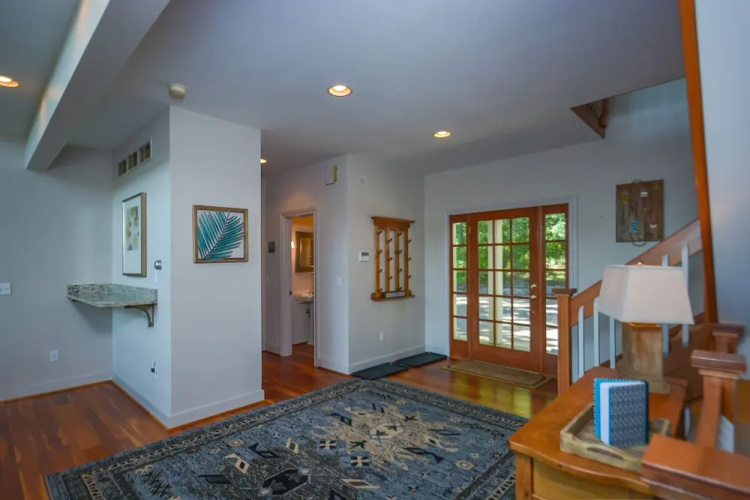 Friday's Escape 7 Bedroom House