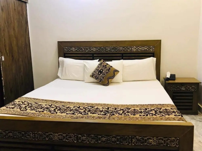 New Visit Inn Hotel