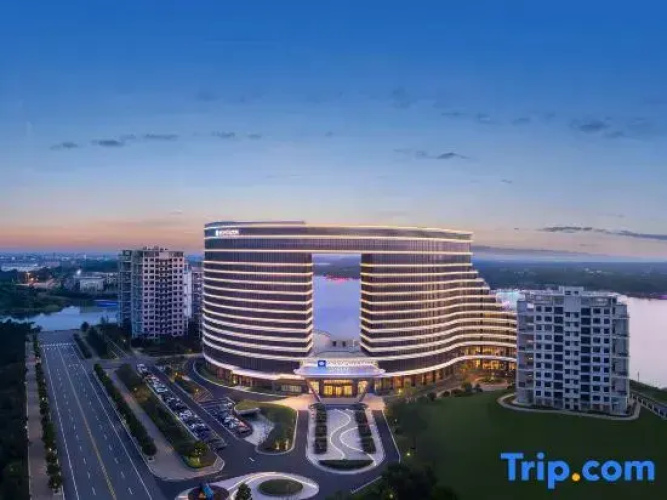 Wyndham Hotel (Yuanjiang)