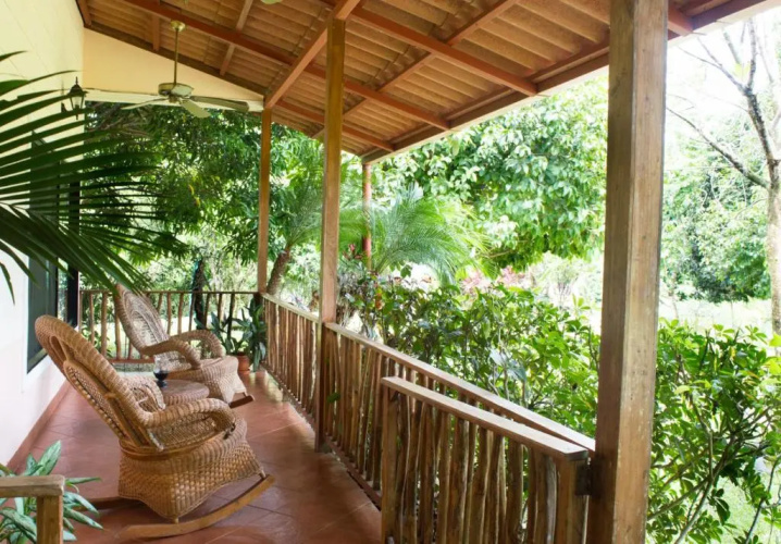 Blue Banyan Inn