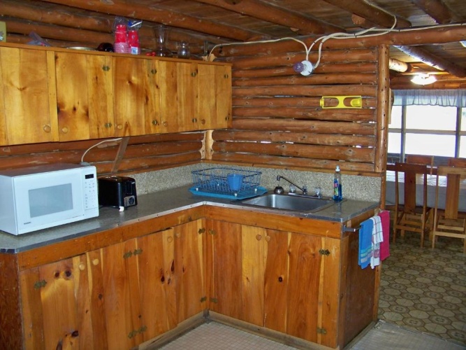 4 Bedrooms Cottage