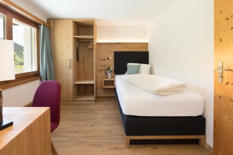 Standard Double room with balcony and with view