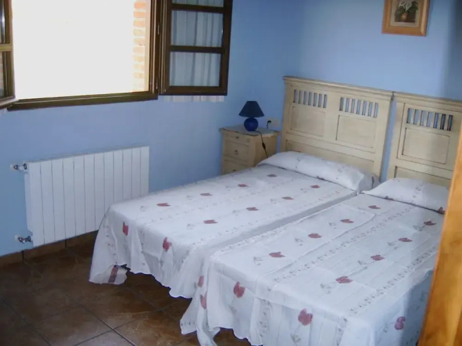 Casa de Aldea El Regueru