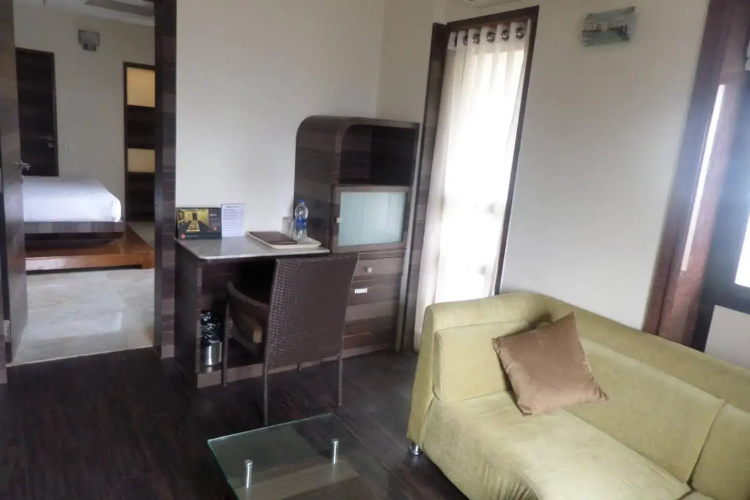 Hotel Raj Palace
