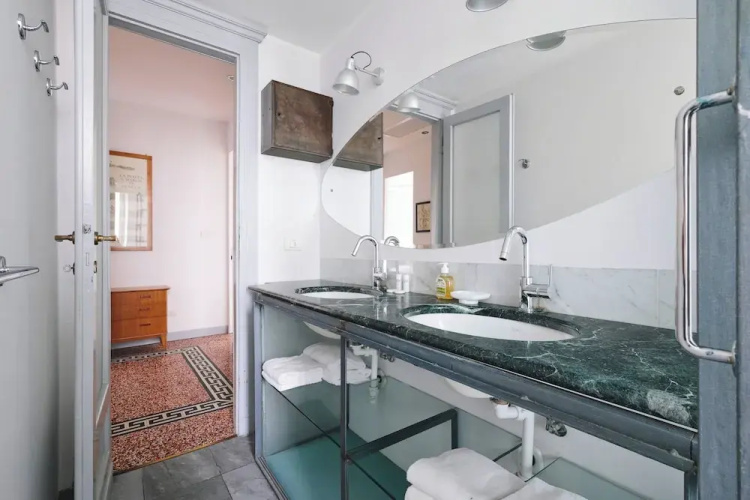 Deluxe flat near City Centre