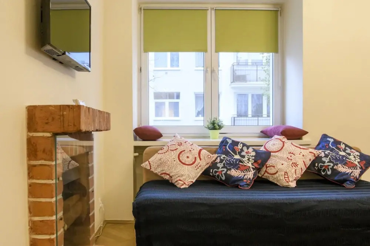 Golden Center Apartment