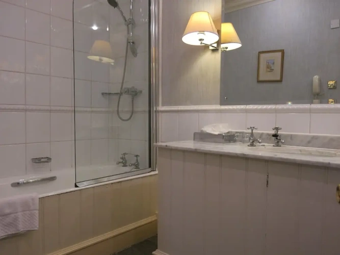 Superior Quadruple room
