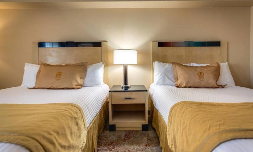 Monte Carlo Inn & Suites Downtown Markham photo 8