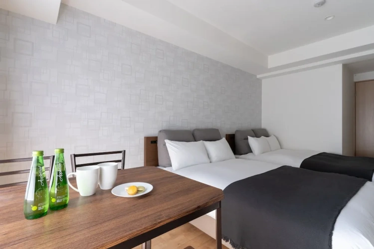 Deluxe Twin room with balcony