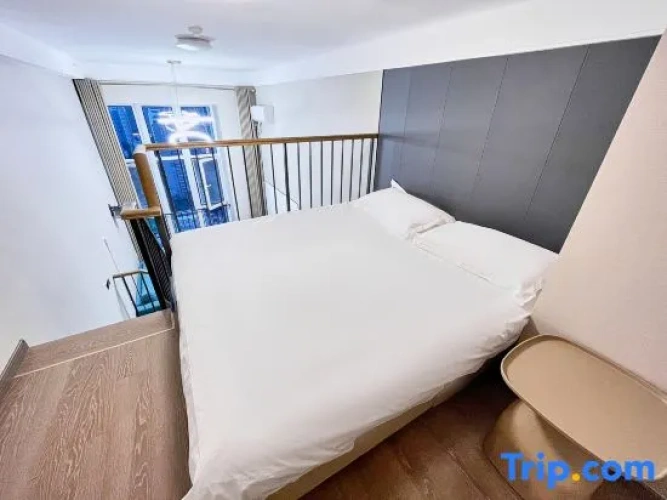 Twin Apartment