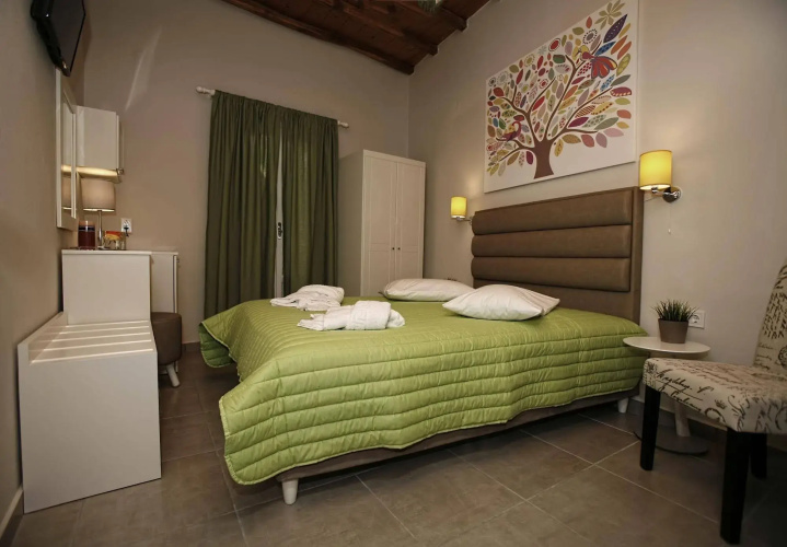 Paradise Rooms