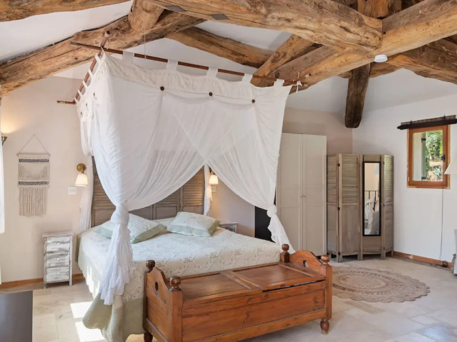 Classy VIlla in Bargemon with Private Swimming Pool