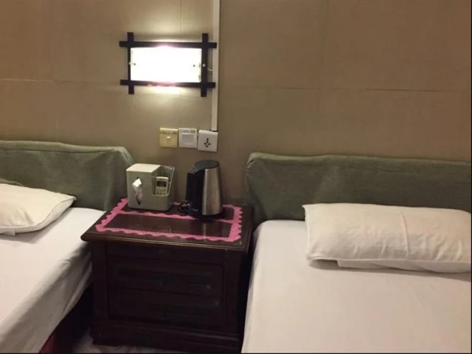 Deluxe Hostel (Vila Hou Va)