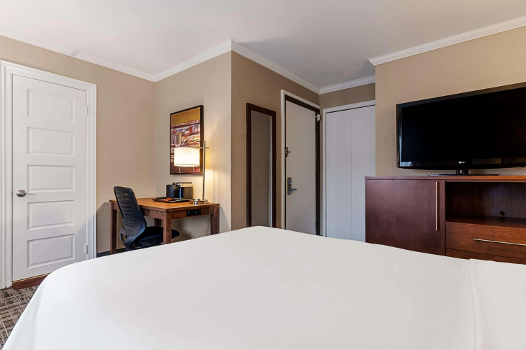 Best Western Ville-Marie Montreal Hotel & Suites photo 8