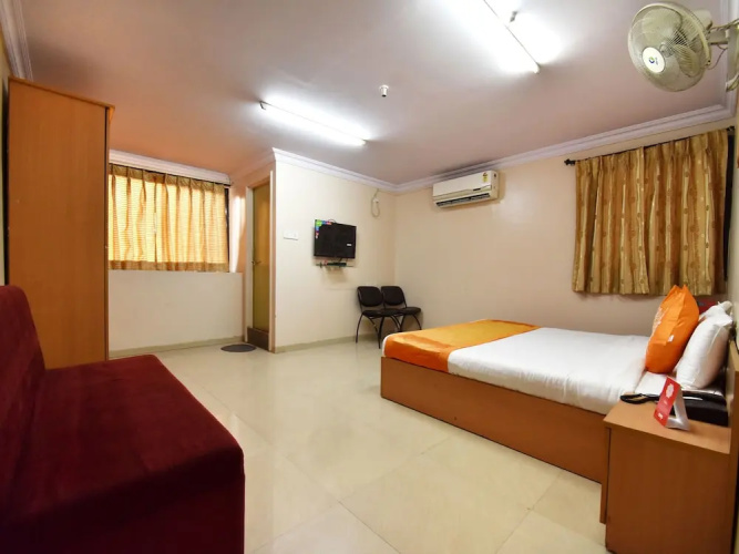 OYO 7551 SMB Residency