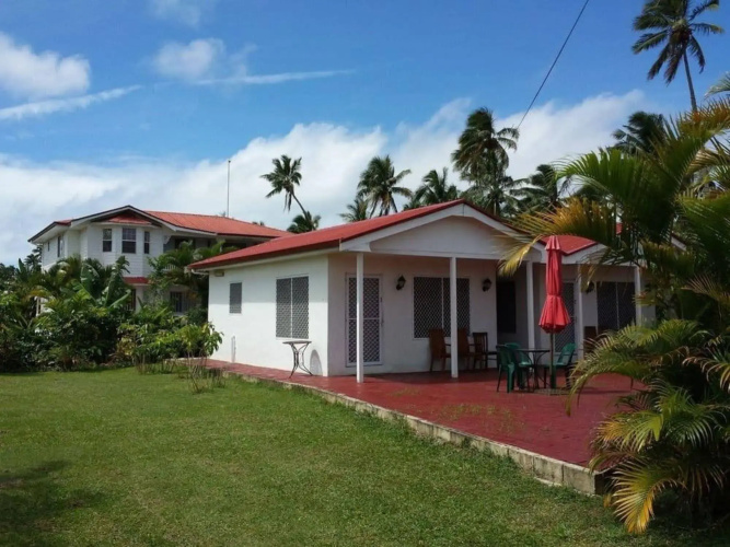 The Tropical Villa