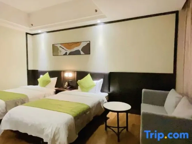 2 Bedrooms Family Suite with sea view