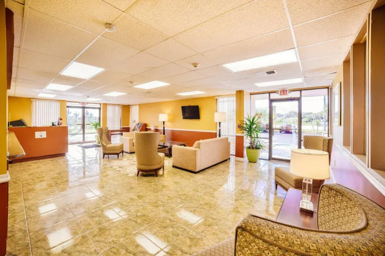 Stayable Kissimmee East - Kissimmee, FL