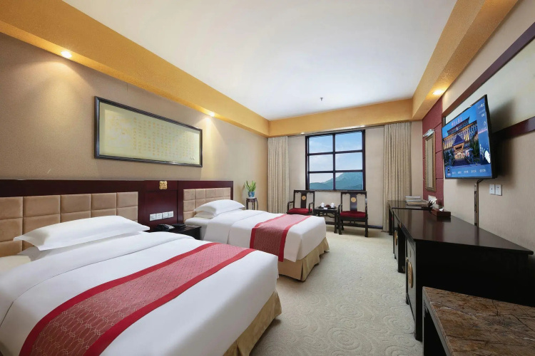 Dengfeng Chanwu Hotel