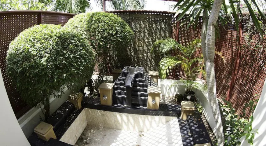 Baan Bua Lake Villa 5