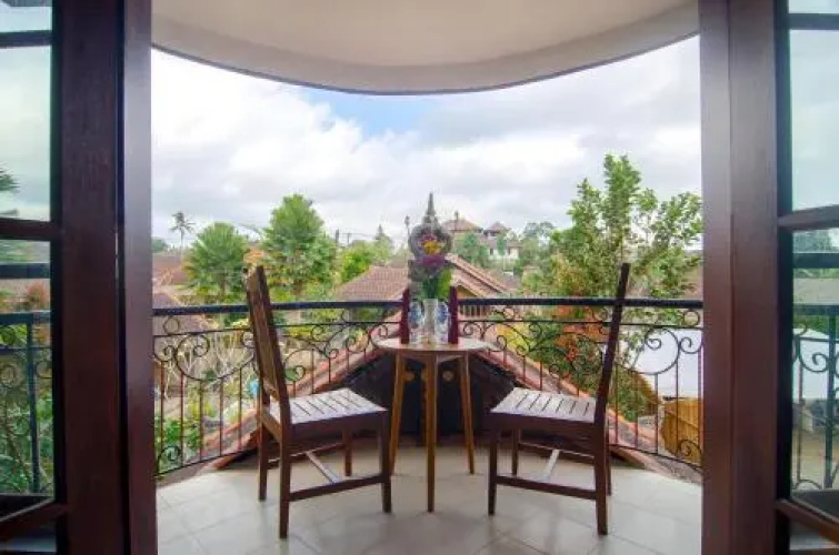 Mesari House