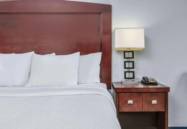 La Quinta Inn & Suites Fort Worth Ne Mall