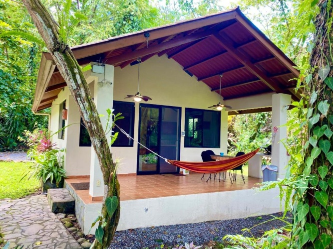 1 Bedroom Cottage with view