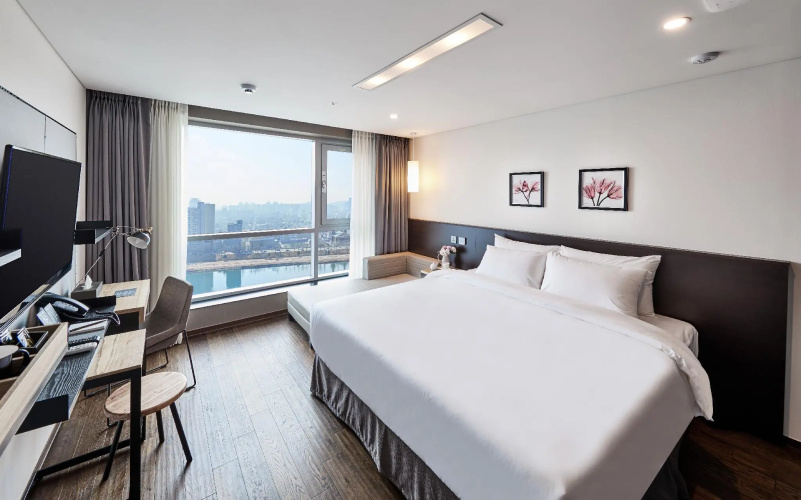 Hotel Riverside