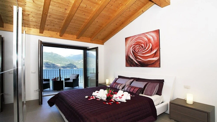 Family Villa with balcony