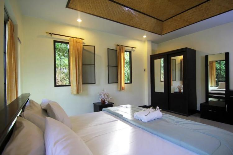Ko-Beauty Pool Villa