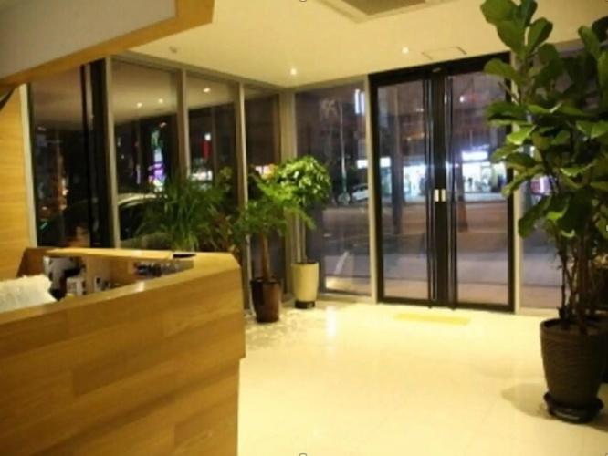 Lavilla Hotel