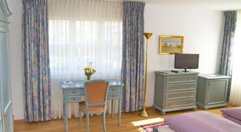 Hotel Adler