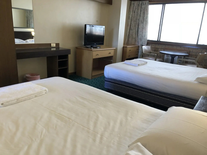 Canberra Lyneham Motor Inn