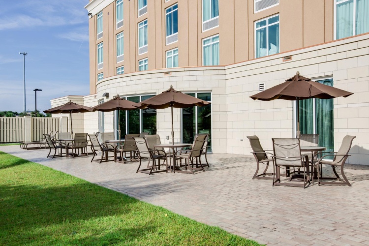 Holiday Inn Express And Suites Charleston Arpt Con photo 24