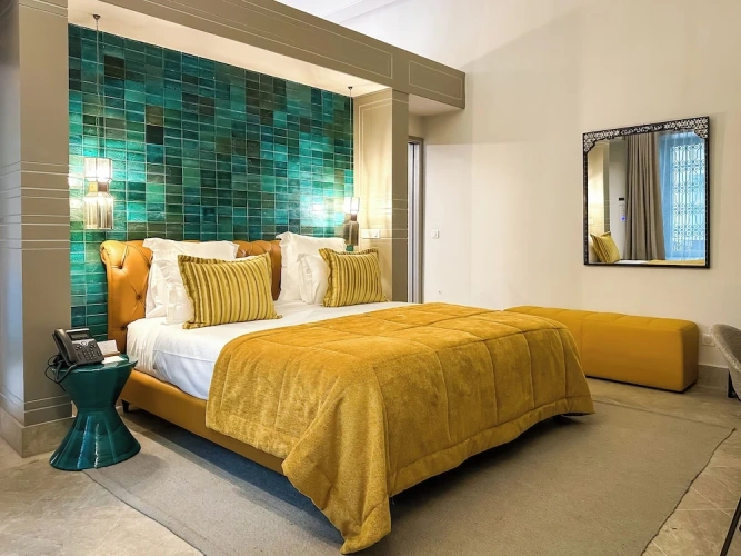 Deluxe Suite