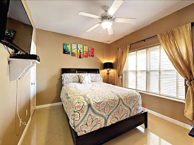 122 E Mars Home