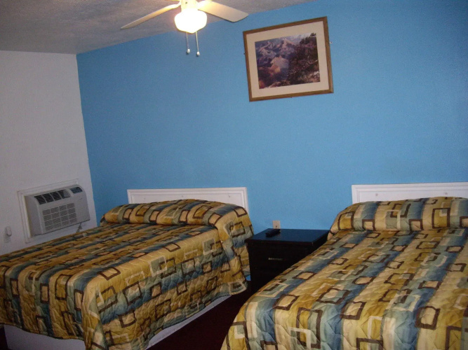 Relax Inn Motel