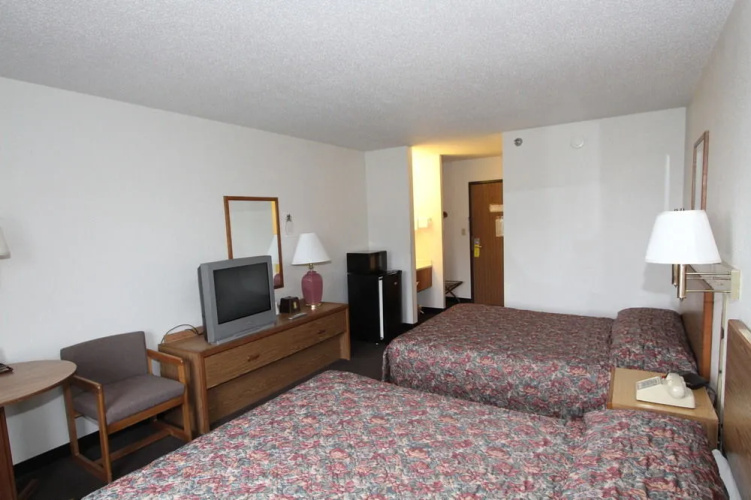 Greenwood Inn