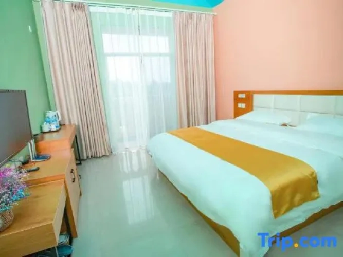 Standard Double room with courtyard view