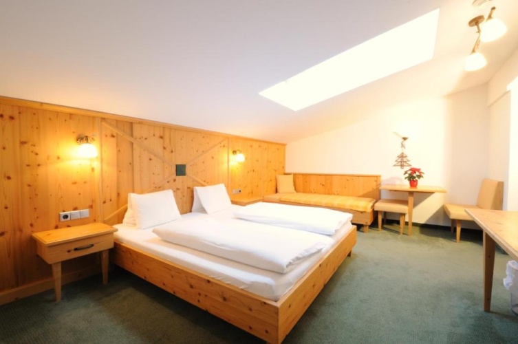 2 Bedrooms Apartment with balcony