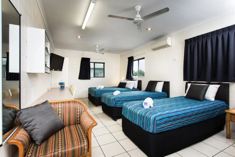 Barrier Reef Motel
