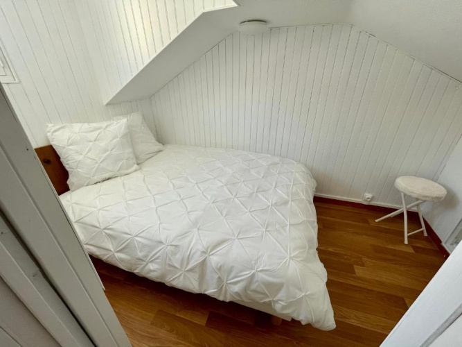 3 Bedrooms Apartment