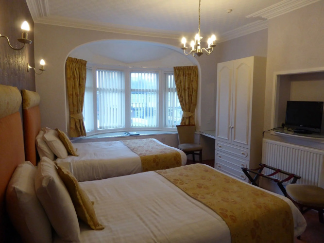 The Berwick - Over 40's OnlyOver view