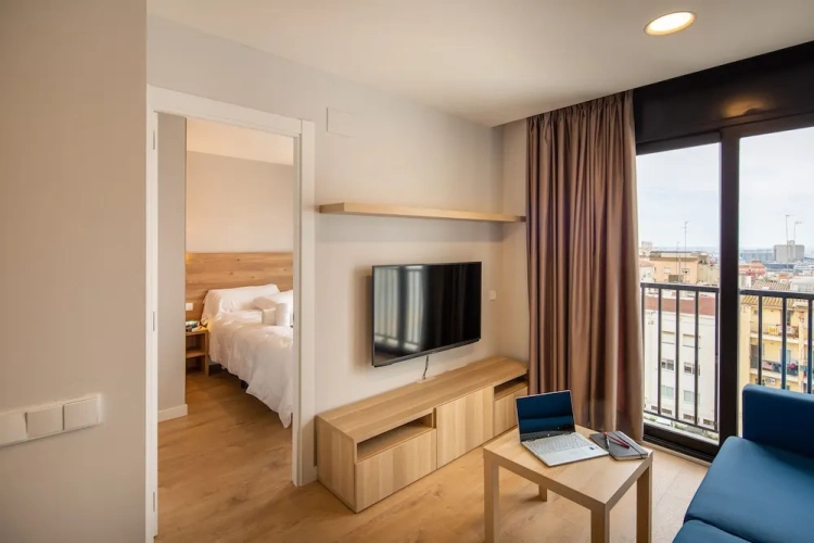 Club Apartment