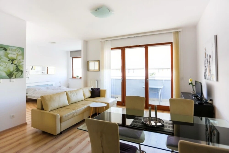 Standard Suite