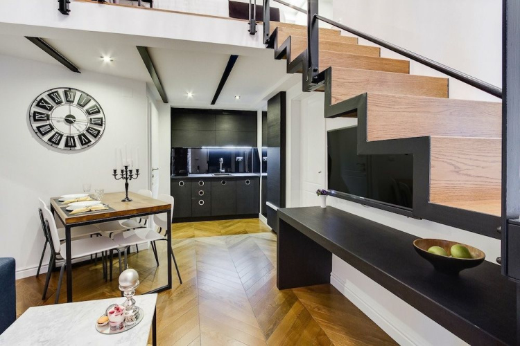 DeZign Apartments