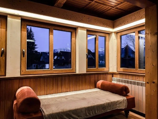 Economy Triple room with view