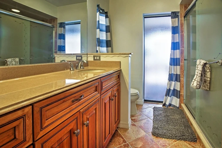3 Bedrooms Cottage